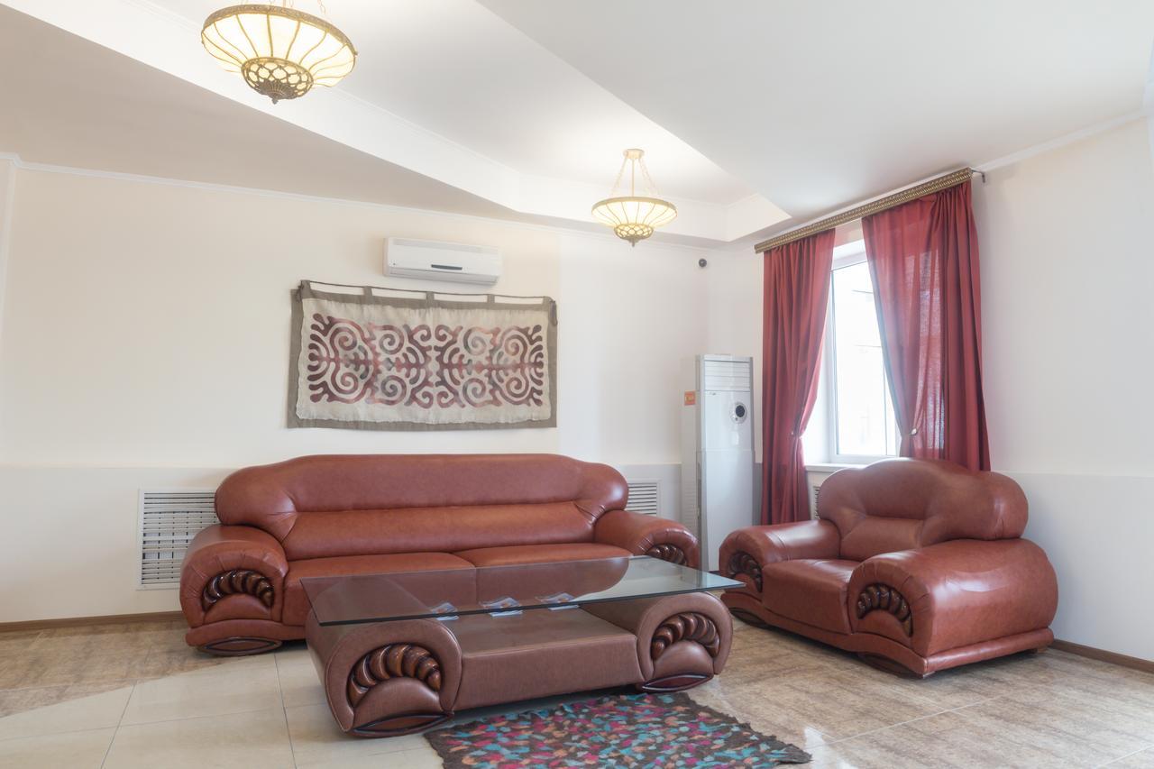 Hotel Alma Ata Zhosaly Zewnętrze zdjęcie